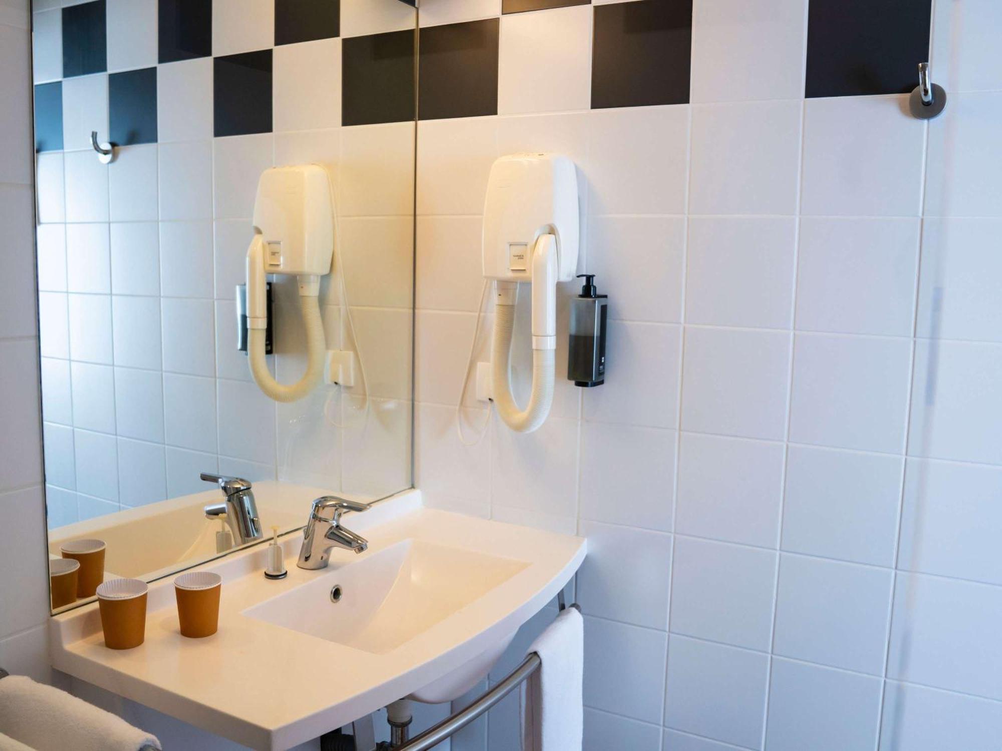 Ibis Styles Bourbon Lancy Hotell Eksteriør bilde